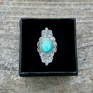 Sterling Silver Turquoise Ring, Vintage Victorian style dinner ring, sz 8, .925